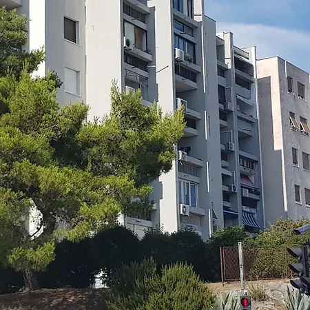 Apartment Linea Blu *